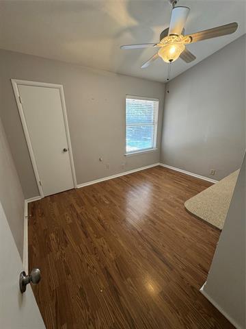 Building Photo - 1506 Avenue C