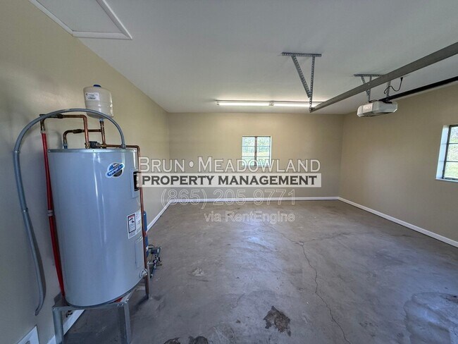 Building Photo - 3239 Morganton Rd