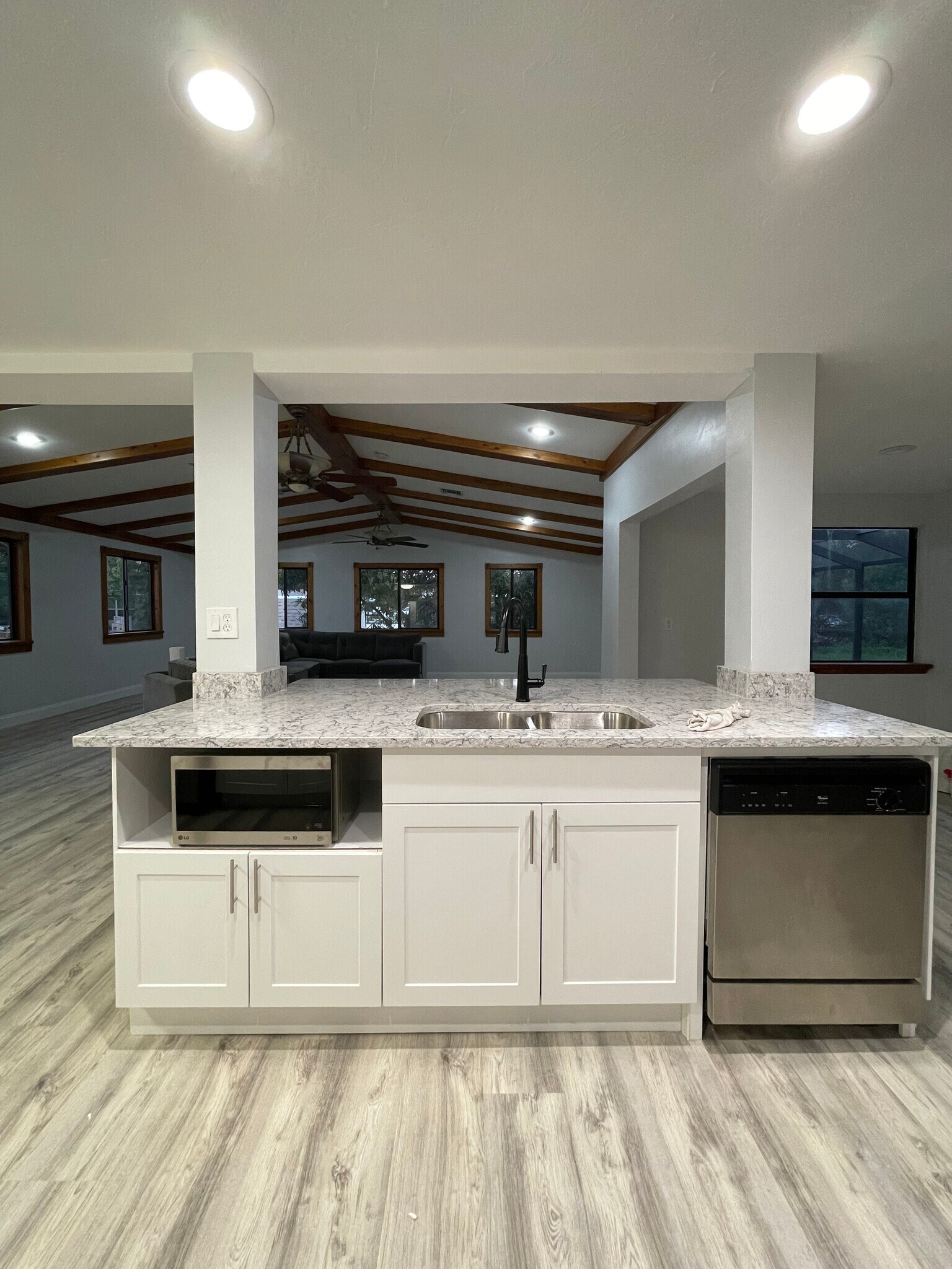 Building Photo - 27989 Lance Dr