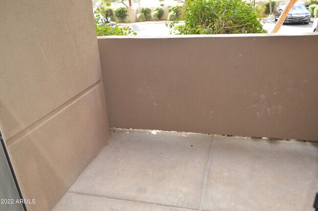 Building Photo - 1701 E Colter St