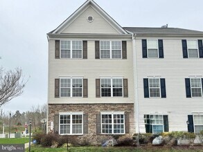 Building Photo - 101 Pelican Cove