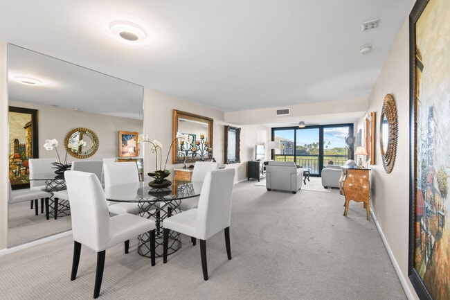 Building Photo - 501 S Seas Dr