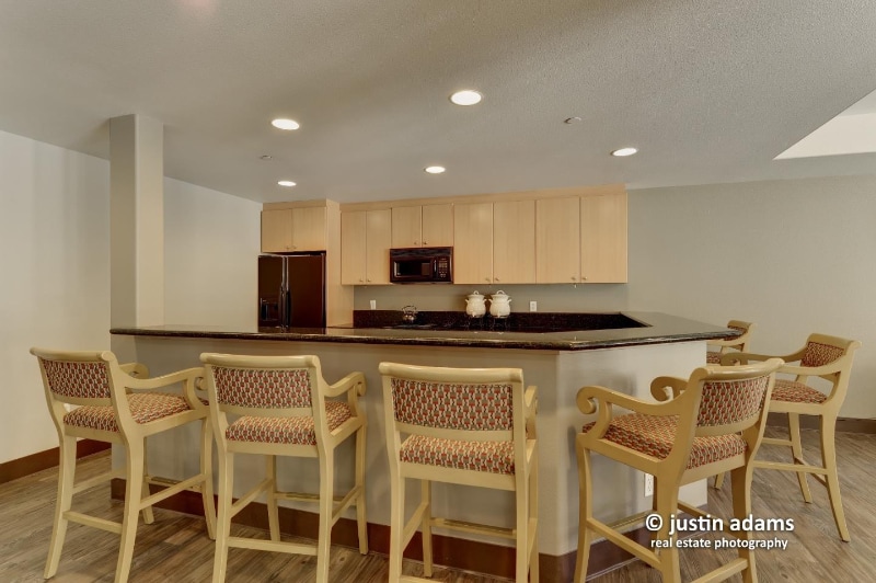 Building Photo - 130 E San Fernando St