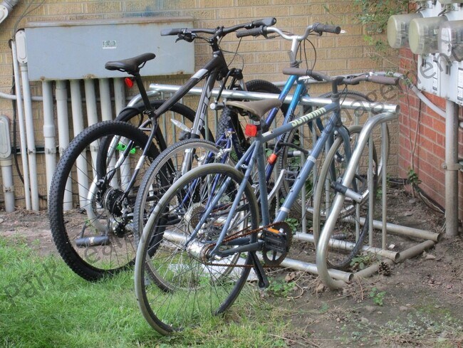 Building Photo - 733 E 2nd Ave