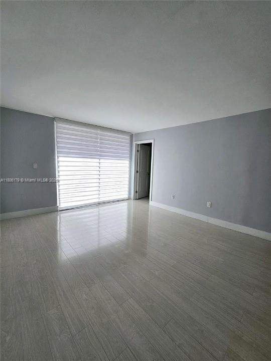 Building Photo - 7040 Coral Wy