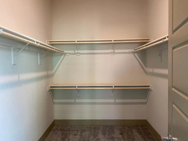 Building Photo - 2467 Valverde Dr