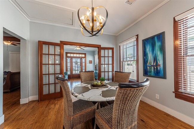 Building Photo - 4508 Avenue O 1/2