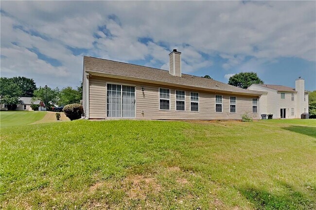 Building Photo - 41 Meadow Crest Way