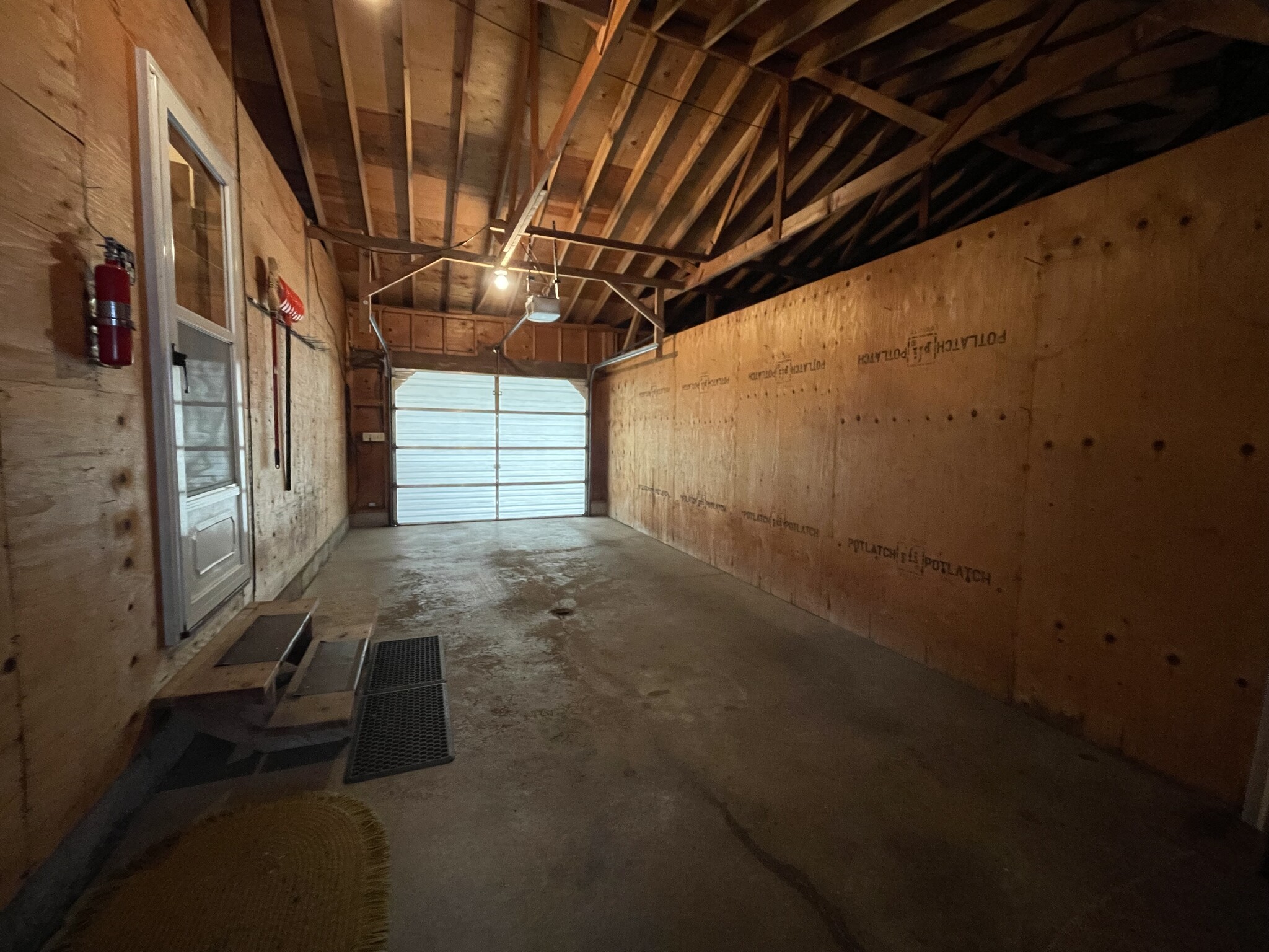Building Photo - 1412 Keck Ave