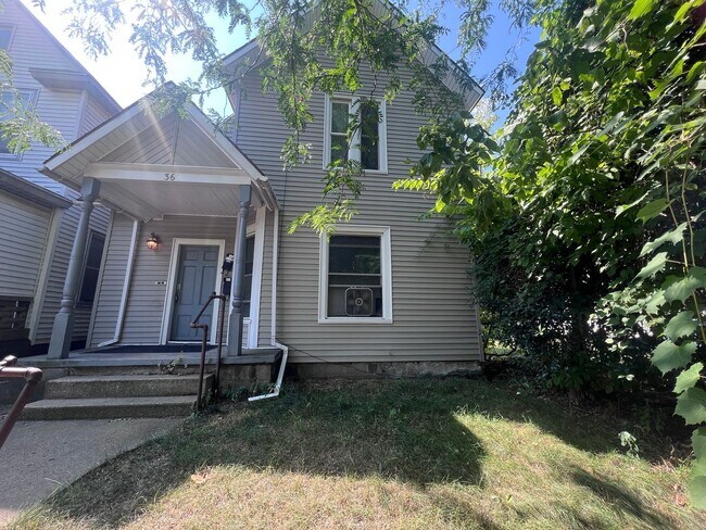 Primary Photo - 36 La Belle St SW