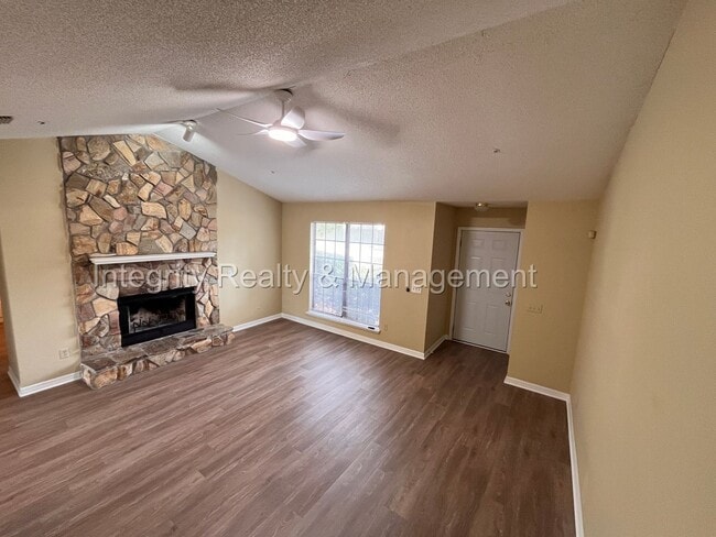 Building Photo - 3 bed/ 2 bath in Middleburg FL