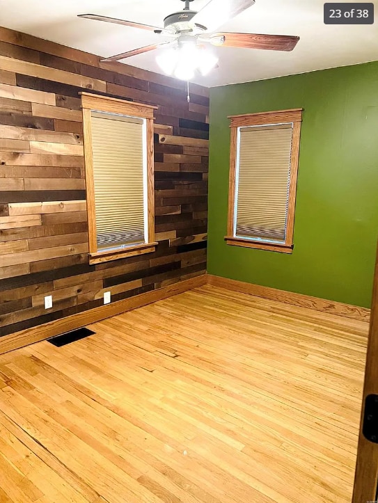 Building Photo - 523 S Washington St