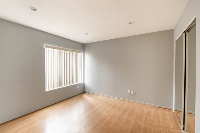 Building Photo - 1244 Valley View Rd