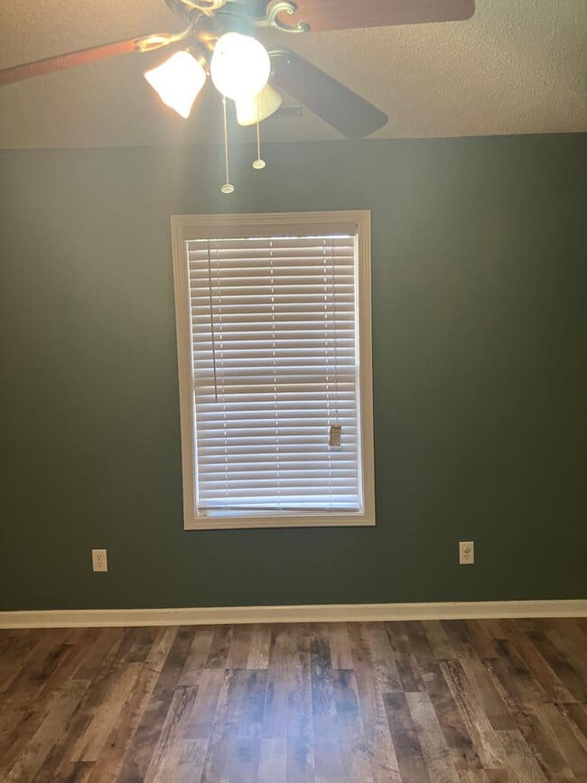 Building Photo - 2745 Navigator Cir