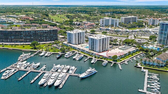 Building Photo - 1208 Marine Way