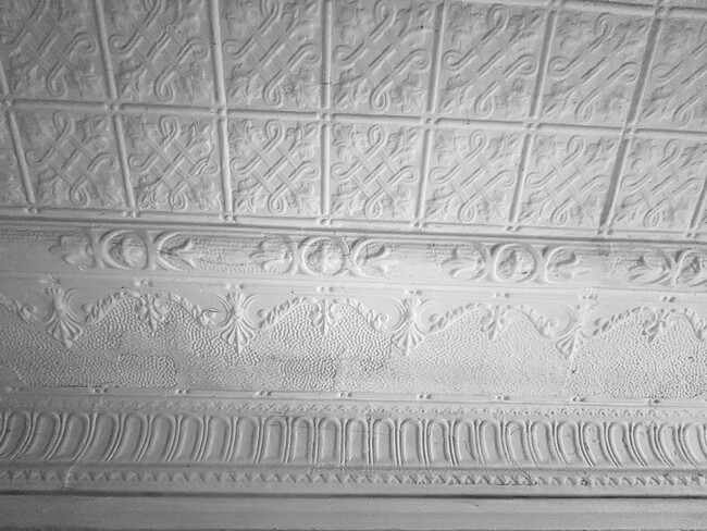 Original tin ceiling - 83 Elm St