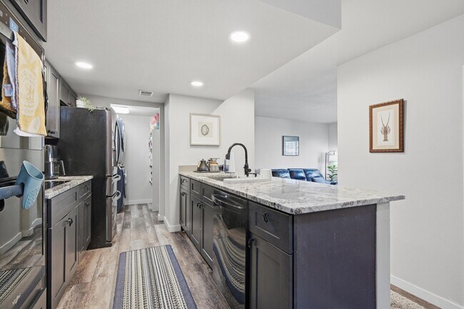 Building Photo - 4760 S Wadsworth Blvd