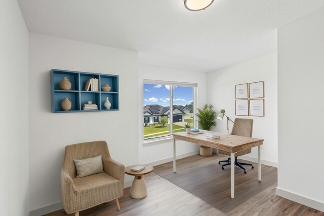 Building Photo - 3400 Naples Dr