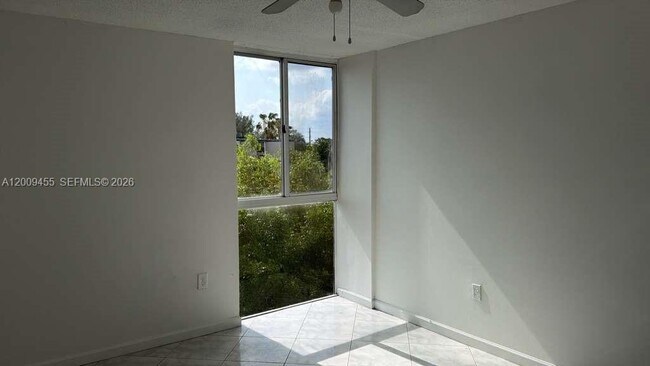 Building Photo - 6995 NW 186th St