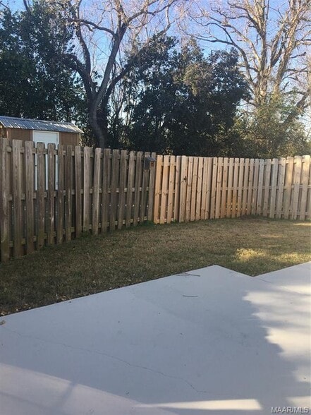 Building Photo - 6400 Chaprice Ln