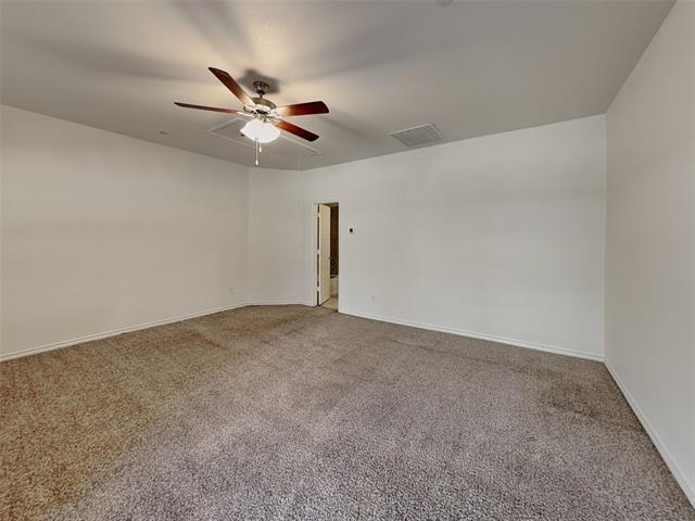 Building Photo - 2431 Klamath Dr