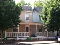 Building Photo - 20 S Plum St