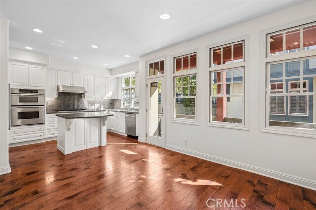 Building Photo - 2676 Bungalow Pl