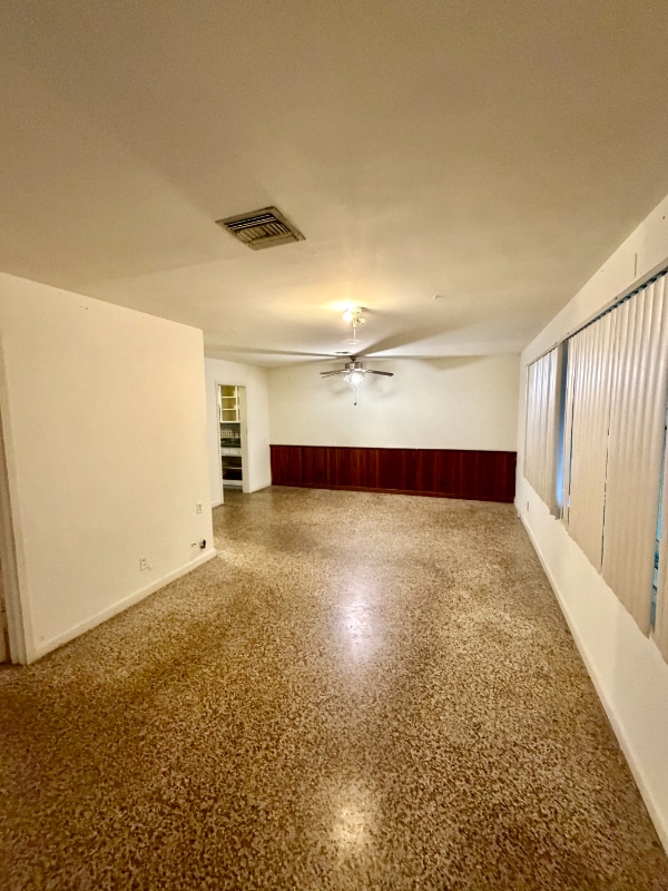 Building Photo - 1101 N Federal Hwy