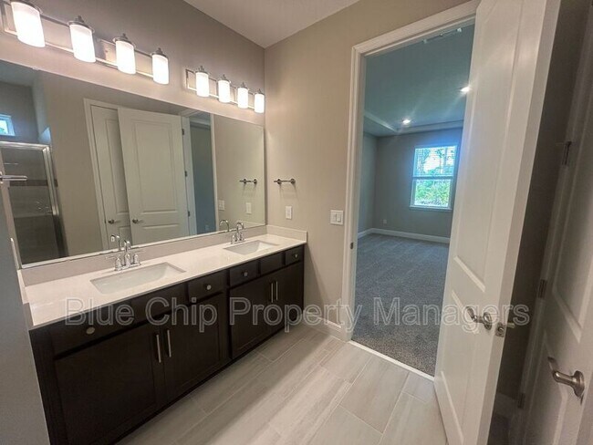 Building Photo - 1125 British Cir