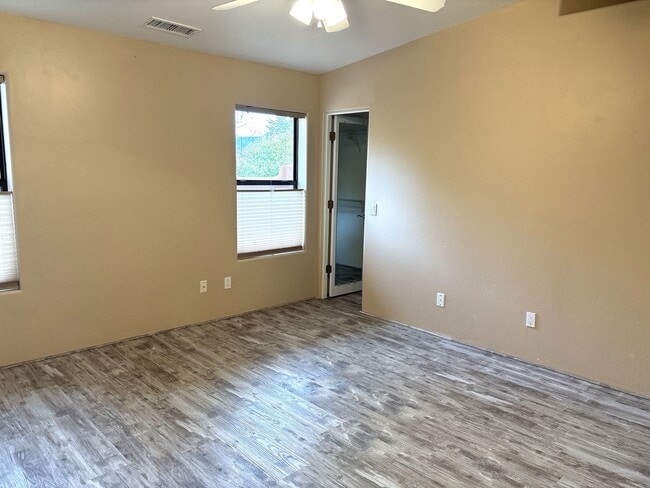 Building Photo - Beautiful Home in West Sedona