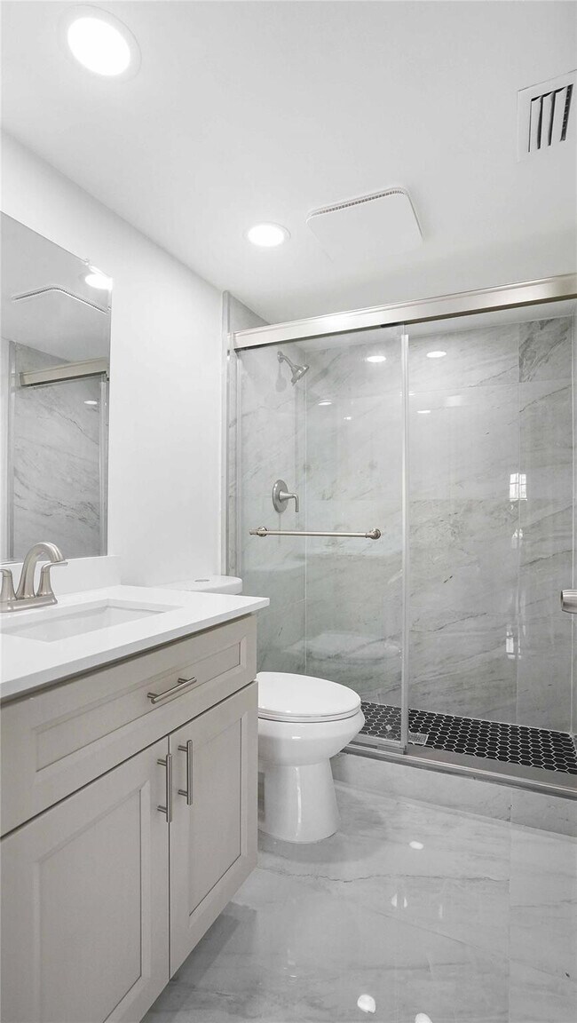 Building Photo - 9466 Boca Cove Cir