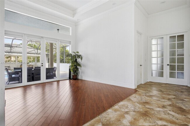 Building Photo - 20401 SW 48th Pl