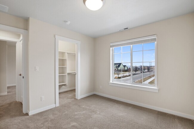 Building Photo - 18199 Trautman Avenue