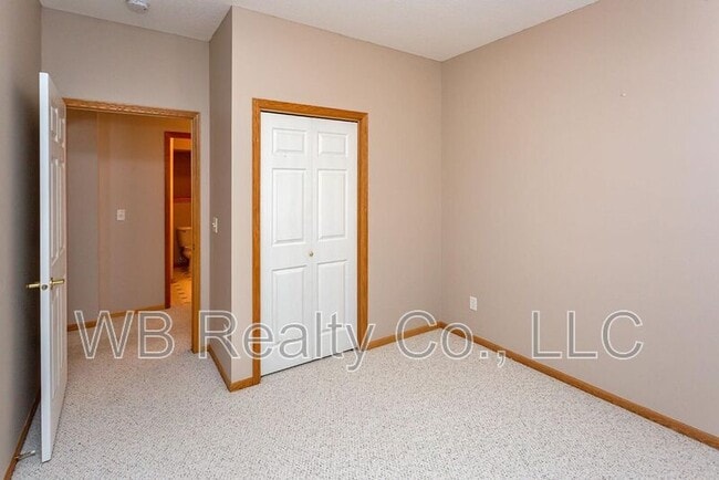 Building Photo - 7725 Wistful Vista Dr