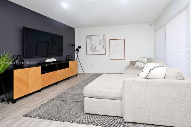 Building Photo - 3149 NW 71st Ave