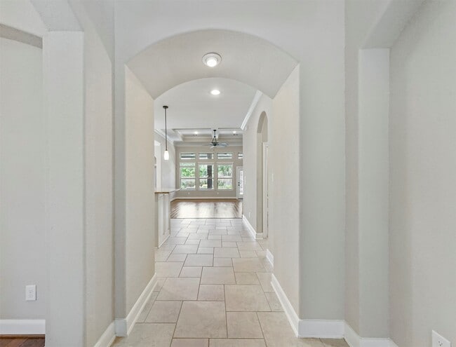 Building Photo - 9915 Rochs Hill Ct