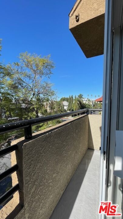 Building Photo - 1212 Arapahoe St