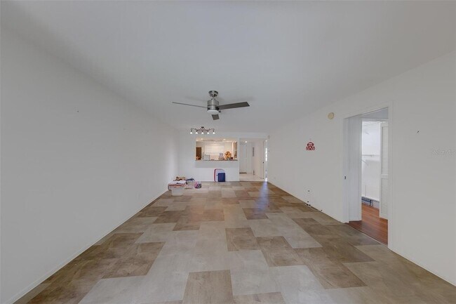 Building Photo - 2460 Northside Dr