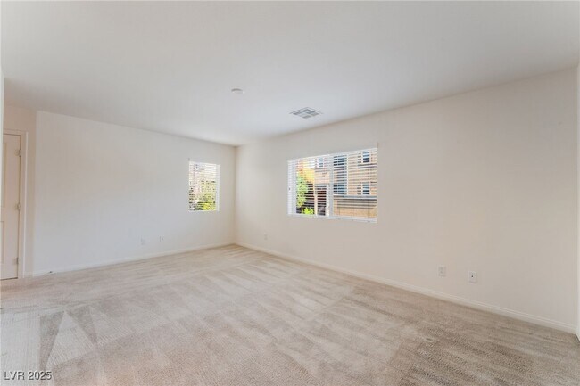 Building Photo - 10529 Headwind Ave