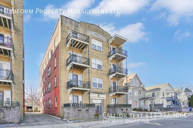 Building Photo - 144 White St