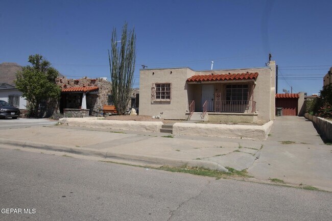 Building Photo - 3315 Sacramento Ave