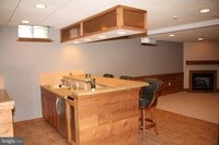 Building Photo - 176 S Patricia Dr