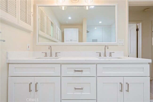 Building Photo - 149 Via Waziers