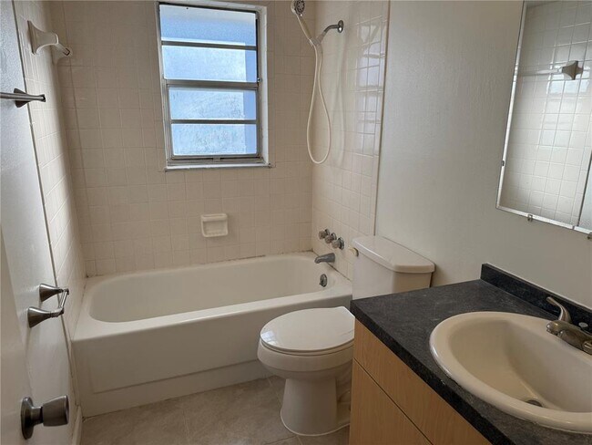 Building Photo - 6039 20th St