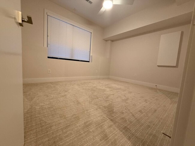 Building Photo - Beautiful 4BR/3.5BA Home in Granger – Spacious & Updated!