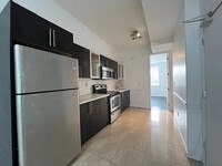 Building Photo - 3 bedroom in BROOKLYN NY 11221