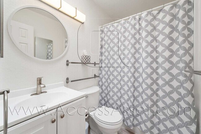 Building Photo - 1636 Zoro Way