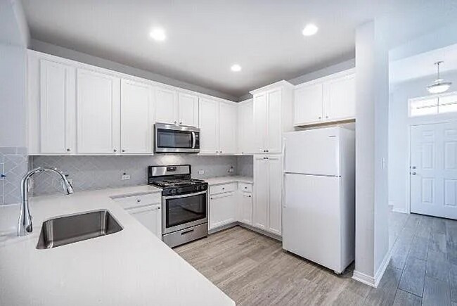 Building Photo - Pflugerville Rental Home - 3 Bed / 2 Bath ...