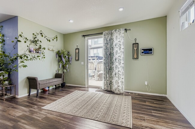 Building Photo - 3103 Jonquil St