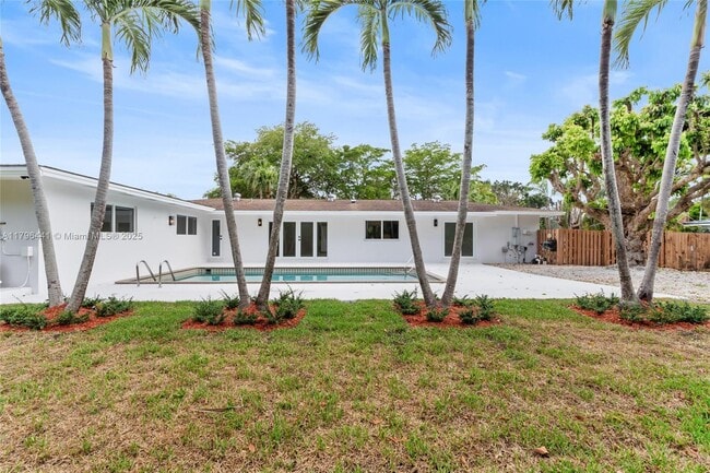 Building Photo - 8860 SW 160th St